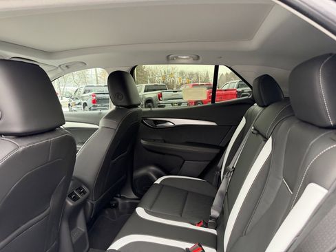 New 2026 Buick Envision Sport Touring image 8