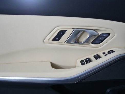 Used 2026 BMW 330i 330i w/ Premium Package image 8