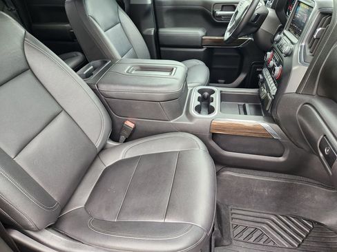 Certified 2022 Chevrolet Silverado 1500 LT Trail Boss w/ LT Trail Boss Premium Package AWD/4WD image 14