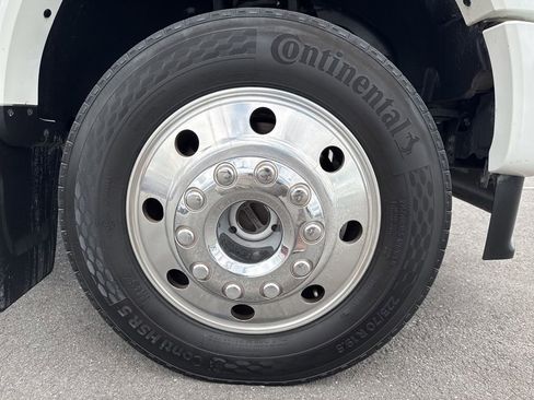 Used 2022 Ford F450 Limited w/ FX4 Off-Road Package image 11