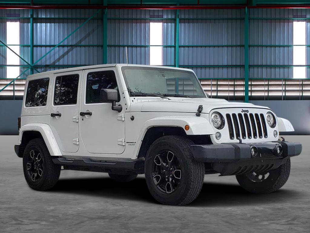 Used 2018 Jeep Wrangler Unlimited Sahara AWD/4WD image 6