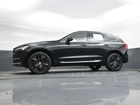 Used 2022 Volvo XC60 B5 Inscription w/ Advanced Package image 37