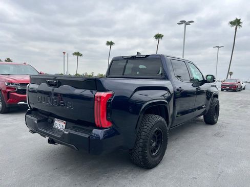 Used 2023 Toyota Tundra Platinum AWD/4WD image 5