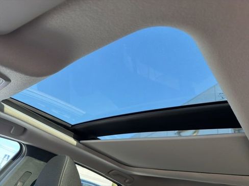 New 2026 Nissan Kicks SV w/ SV Premium Package image 33