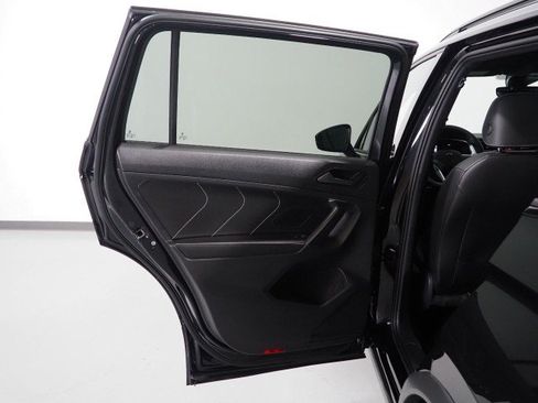 Used 2024 Volkswagen Tiguan SE R-Line FWD image 51