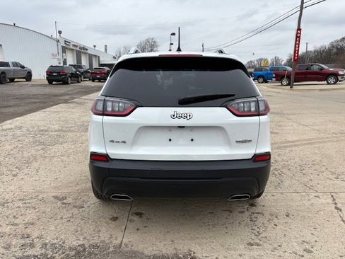 Used 2021 Jeep Cherokee Latitude Lux w/ Comfort/Convenience Group image 5