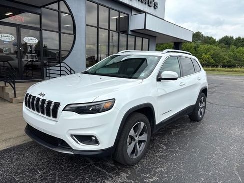 Used 2019 Jeep Cherokee Limited AWD/4WD image 2