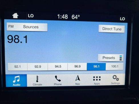 Used 2017 Ford F150 Platinum w/ Equipment Group 701A Luxury image 14