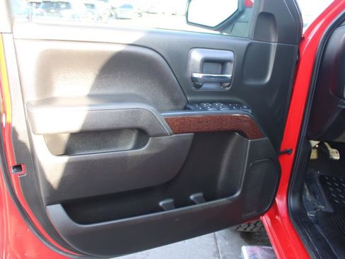 Used 2018 GMC Sierra 1500 SLE w/ SLE Value Package image 18