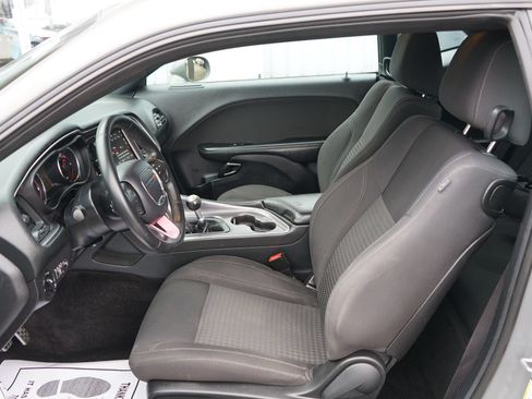 Used 2017 Dodge Challenger R/T w/ Sound Group RWD image 10