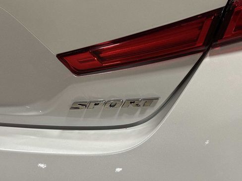 Used 2022 Honda Accord Sport image 26
