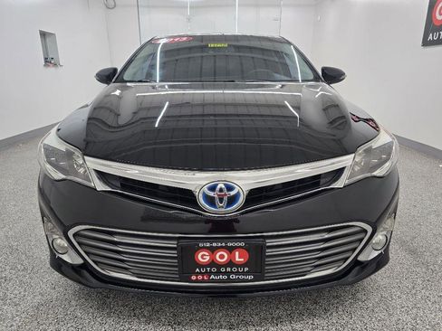 Used 2013 Toyota Avalon XLE Touring FWD image 3