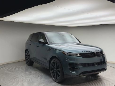 New 2026 Land Rover Range Rover Sport SE image 8