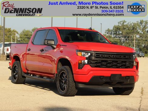 Used 2023 Chevrolet Silverado 1500 Custom AWD/4WD image 1