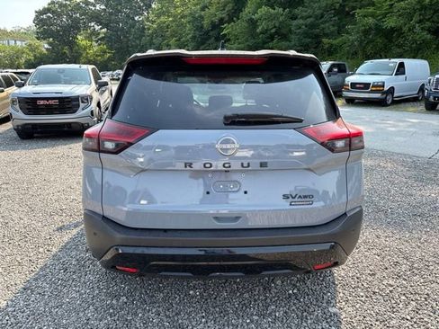Certified 2023 Nissan Rogue SV w/ SV Premium B Package AWD/4WD image 4