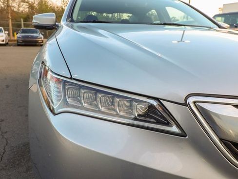 Used 2017 Acura TLX V6 SH-AWD w/ Technology Pkg image 11