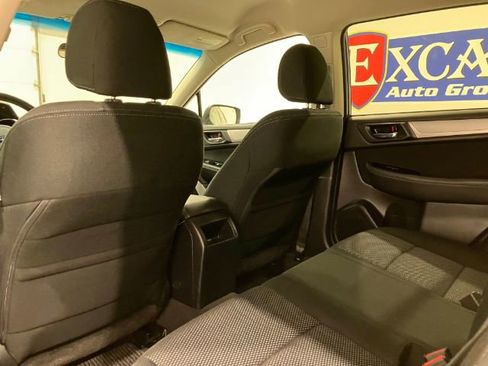 Used 2016 Subaru Outback 2.5i Premium image 20