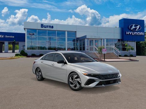 New 2026 Hyundai Elantra SEL Sport Premium w/ Cargo Package image 2