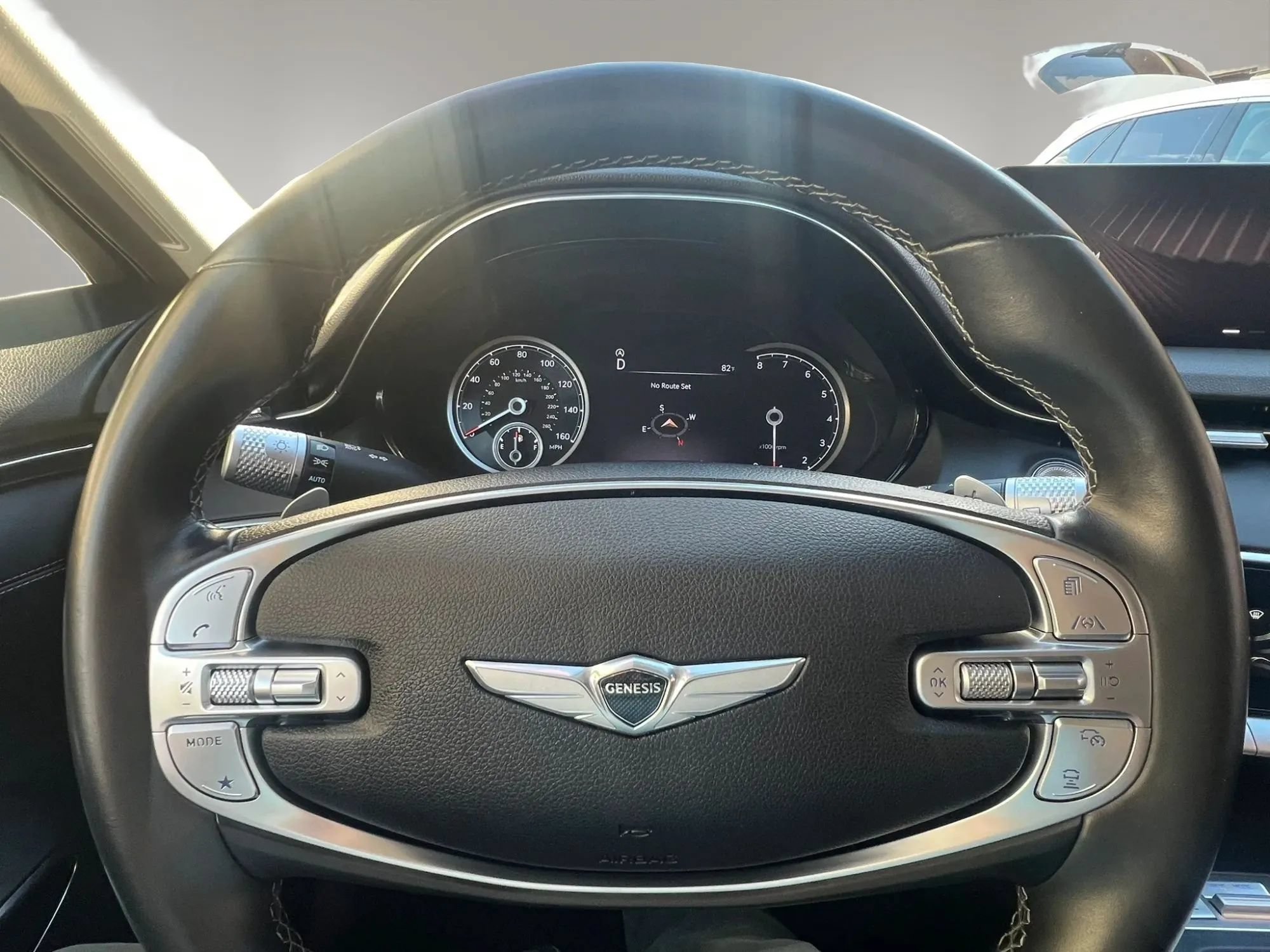 Used 2025 Genesis GV70 2.5T AWD/4WD image 17