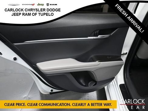 Used 2023 Toyota Camry SE image 25