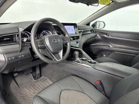 Used 2023 Toyota Camry LE image 12