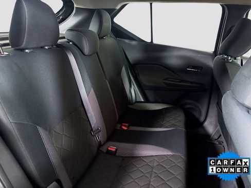 Used 2019 Nissan Kicks SV w/ Exterior Package image 24