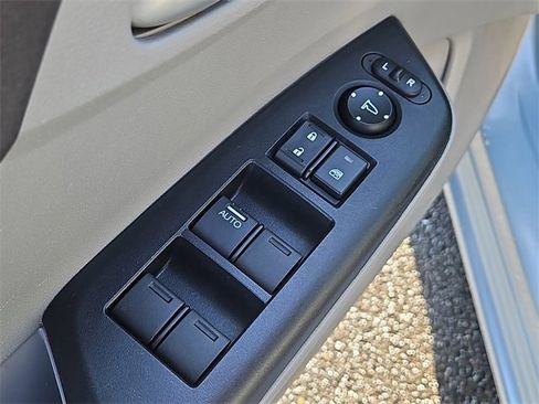 Used 2012 Honda Civic LX image 20