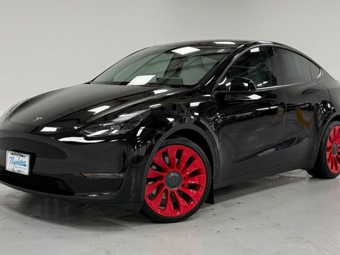 Used 2021 Tesla Model Y Performance image 1