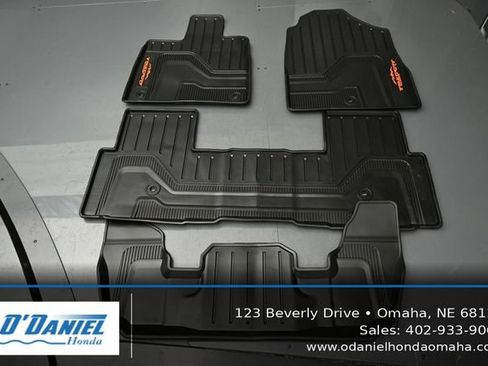 Used 2024 Honda Pilot TrailSport image 39