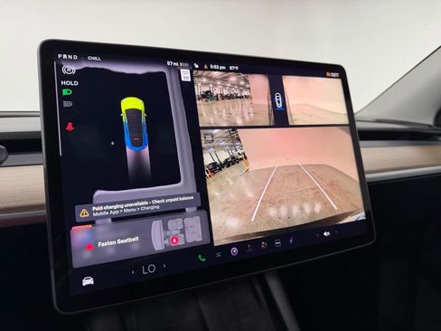 Used 2023 Tesla Model Y Long Range image 19
