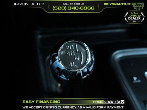 Used 2013 Jeep Wrangler Unlimited Sahara image 15