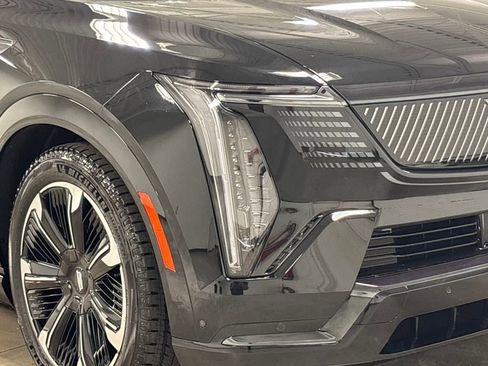 New 2025 Cadillac Escalade IQ Sport 2 AWD/4WD image 4