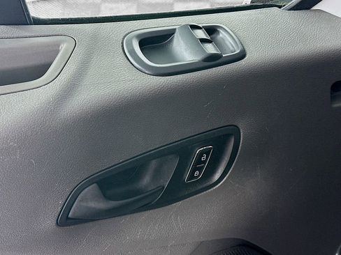 Used 2023 Ford Transit 350 XLT image 24