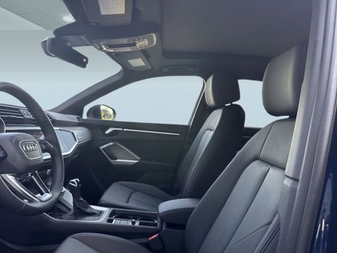 New 2025 Audi Q3 2.0T Premium image 5