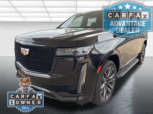 Used 2023 Cadillac Escalade Sport AWD/4WD image 4