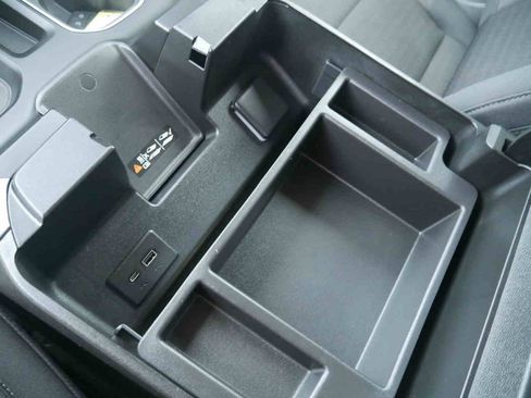 Used 2024 Chevrolet Silverado 1500 RST image 33