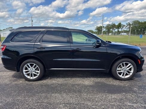 Used 2023 Dodge Durango GT AWD/4WD image 14