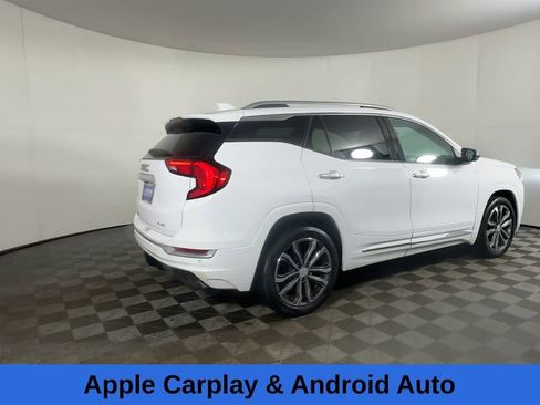 Used 2020 GMC Terrain Denali w/ Denali Premium Package image 12