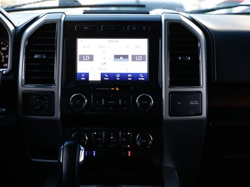 Used 2020 Ford F150 Lariat AWD/4WD image 38