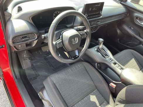 Used 2024 Honda HR-V Sport image 14