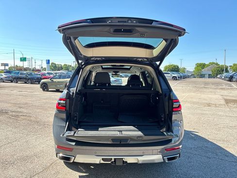 Used 2025 BMW X7 xDrive40i w/ Executive Package AWD/4WD image 23