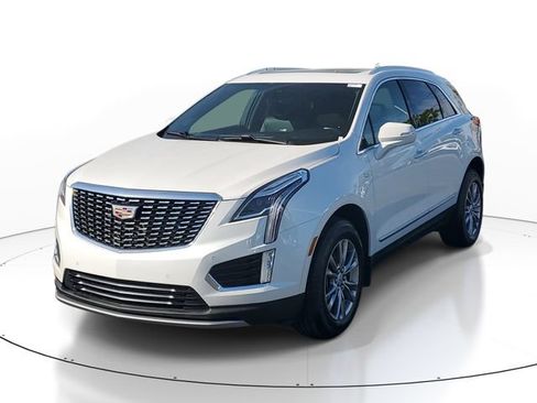 Certified 2023 Cadillac XT5 Premium Luxury AWD/4WD image 2
