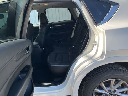 Used 2025 MAZDA CX-5 AWD 2.5 S w/ Preferred Package image 13