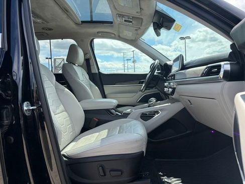 Used 2021 Kia Telluride SX w/ SX Prestige Package image 14