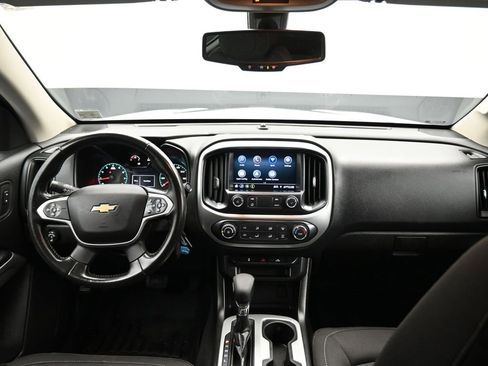 Used 2022 Chevrolet Colorado LT w/ LT Convenience Package image 38