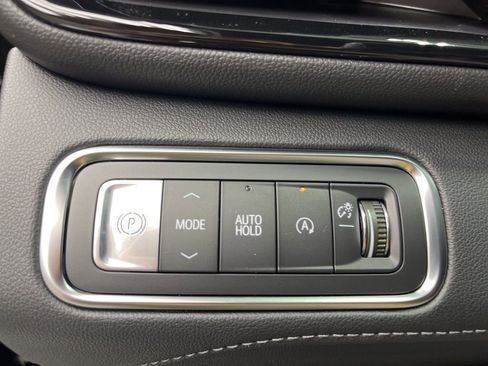 New 2026 Buick Enclave Avenir w/ Super Cruise Package image 14