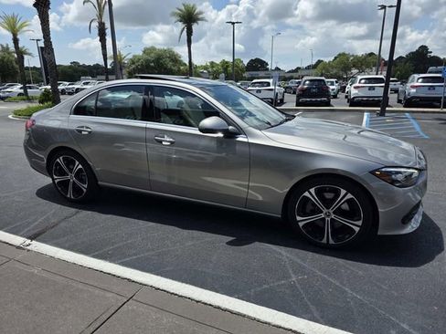 Used 2024 Mercedes-Benz C 300 Sedan image 5