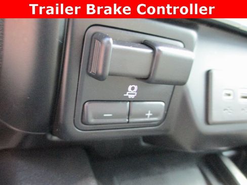 Used 2020 GMC Sierra 1500 SLT w/ SLT Premium Plus Package image 18