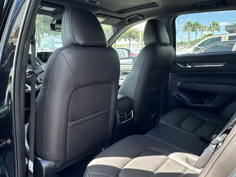 Used 2025 MAZDA CX-5 Signature image 9