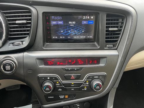 Used 2013 Kia Optima EX w/ Premium Pkg image 20